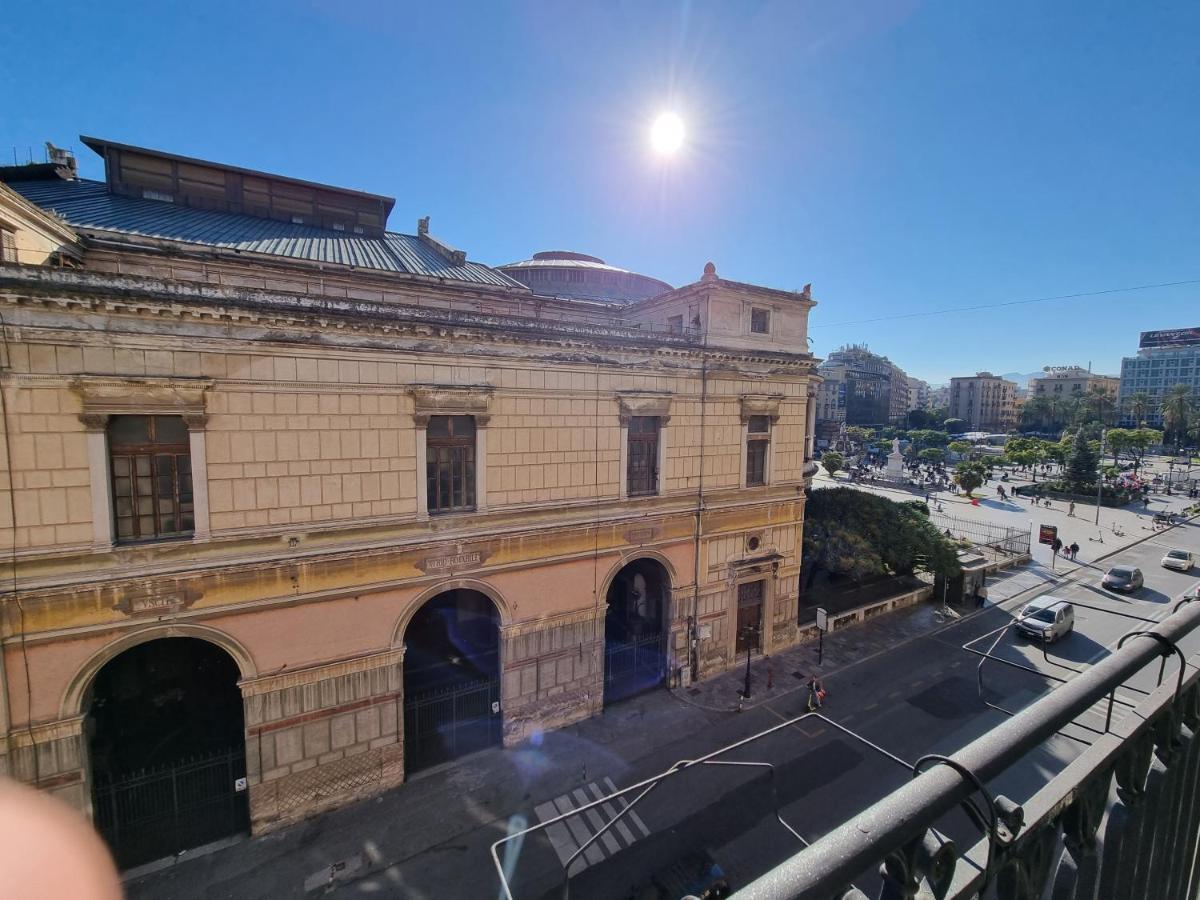 Piazza Politeama Apartment Palermo Exterior photo